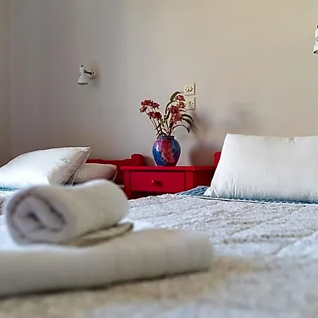 Hotel de apartamente Asimina
